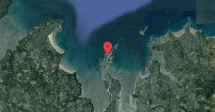 Île des Hebihens Anchorage