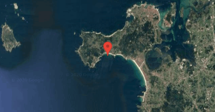 Praia Area da Cruz Anchorage