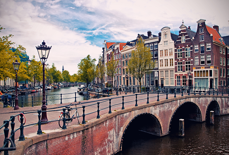 Amsterdam canals res