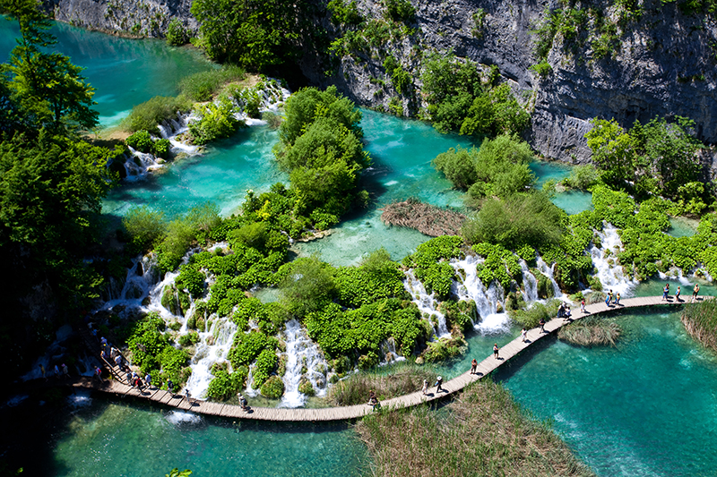 Plitvice-Lakes-National-Park-res