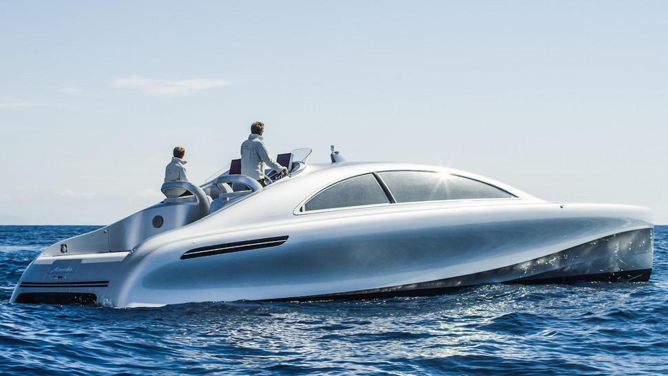 Mercedes Benz Yacht