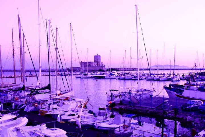 the harbour Vento di Maestrale di Sicilia