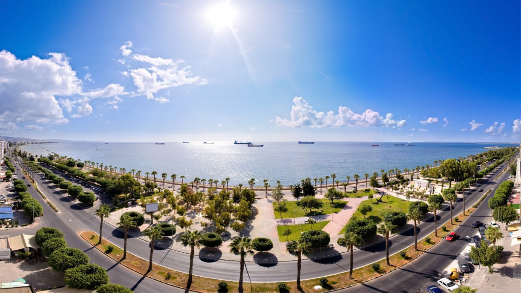 City by the sea coast line high resolution panorama | MarinaReservation.com