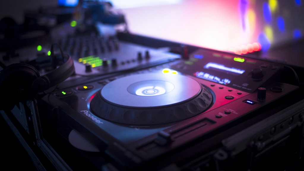 DJ console Club Ibiza