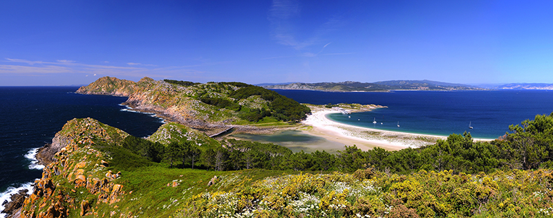 Rodas Beach
