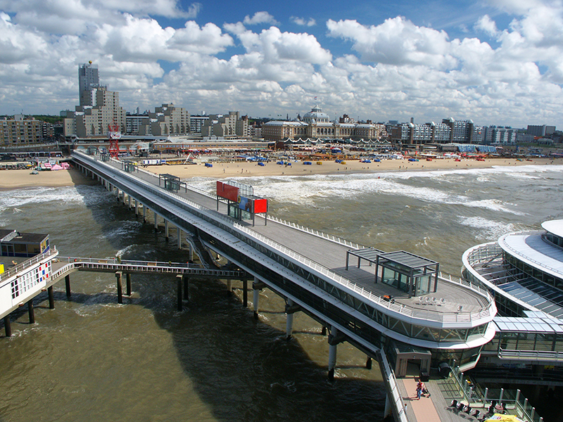 Scheveningen Pier res