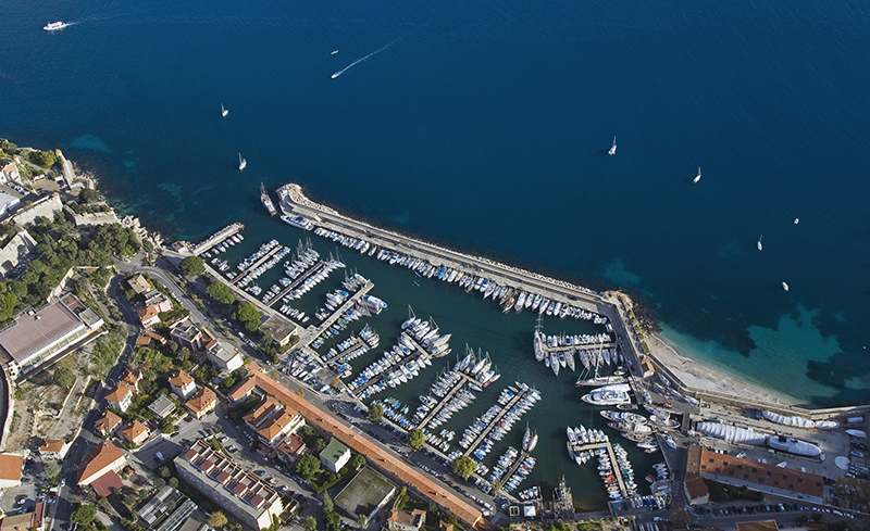 vue aérienne, port de Villefranche sur mer
