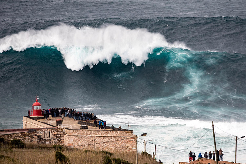 filmers-at-large-nazare-empty res