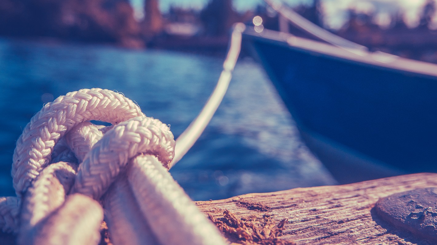 Mooring, berthing, docking and picking up a buoy