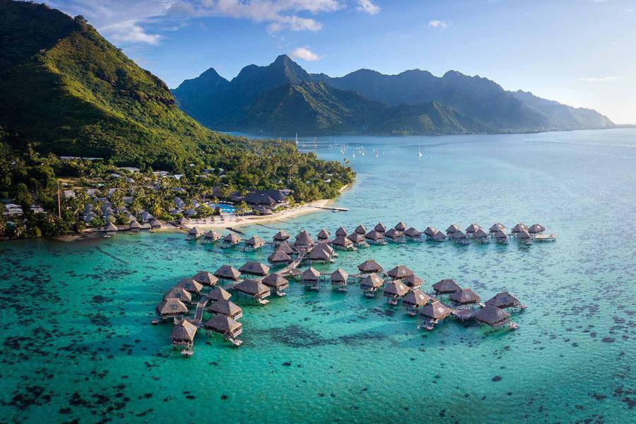 tahiti sailing destination