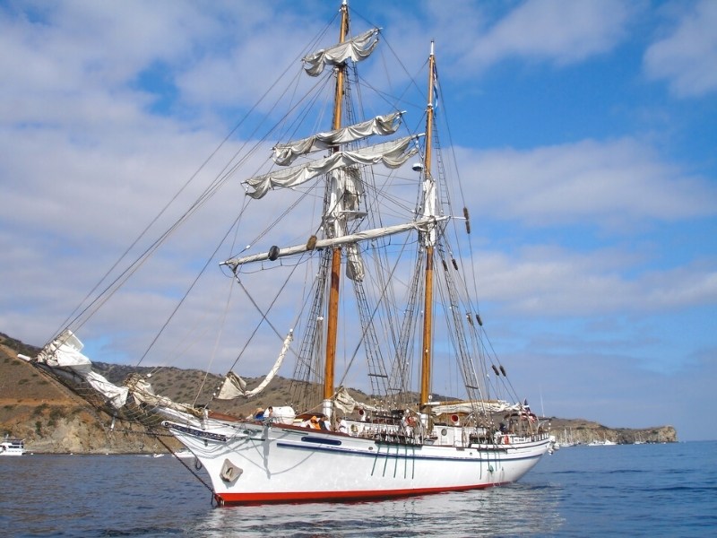 two-masted brigantine sailboat
