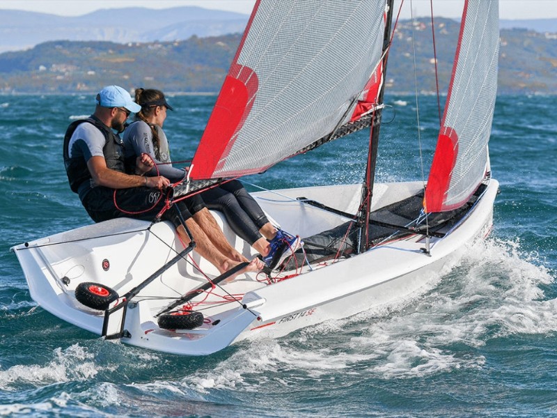 Beneteau First 14