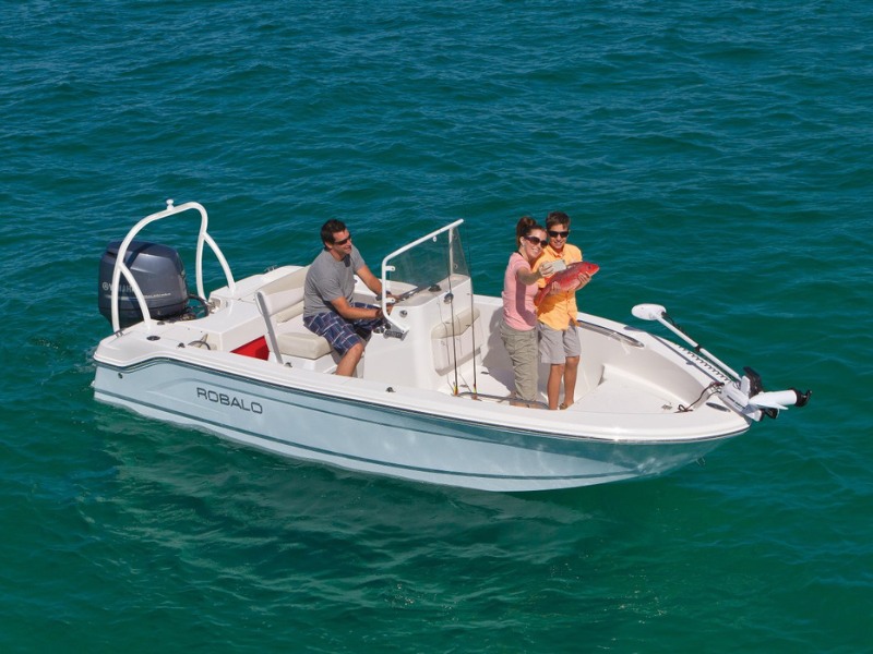 Robalo R160