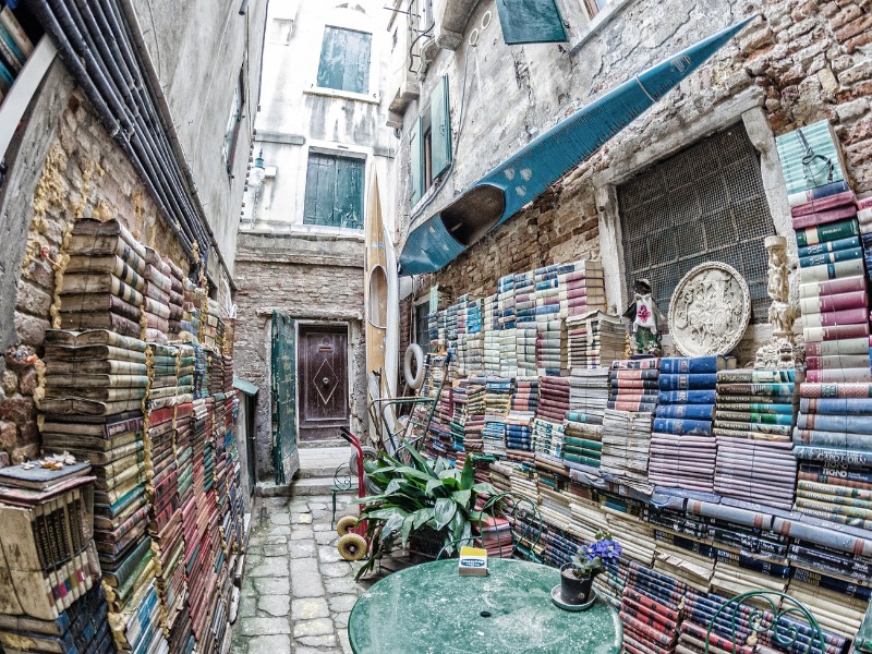 Libreria Acqua Alta in Venice