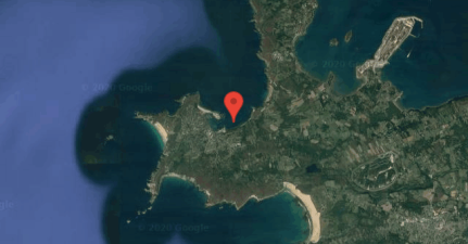Anse de Camaret Anchorage