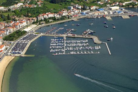 Club Nautico Caraminal Marina