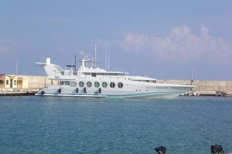 Nautica Tricoli Marina