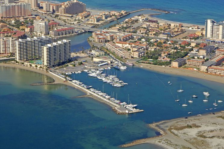 Club Náutico la Isleta Marina