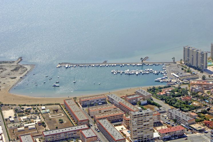 Club Náutico la Isleta Marina