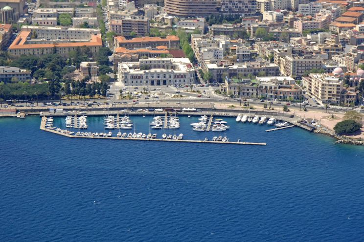 Marina del Nettuno Messina Marina