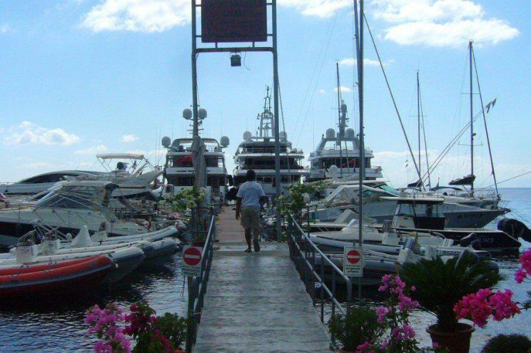 Yacht Harbour Lipari Marina