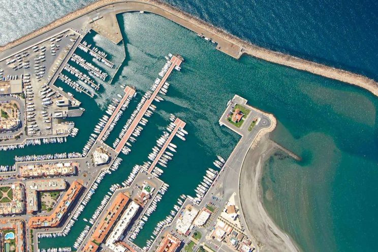 Puerto de Almerimar Marina