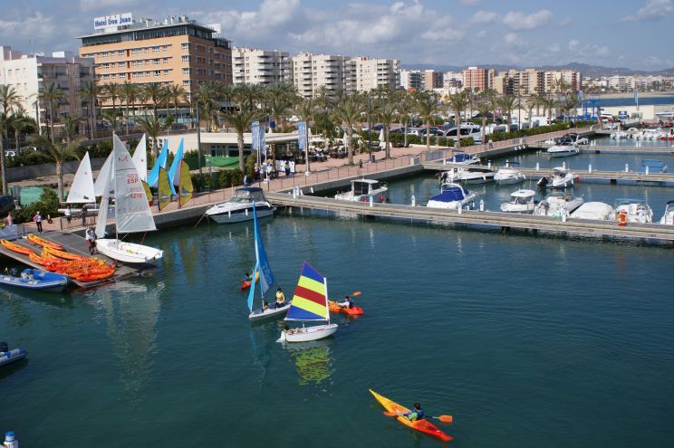 Puerto Deportivo Juan Montiel Marina