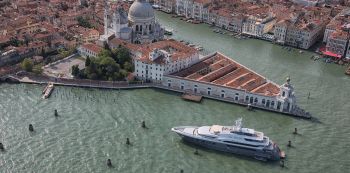 Venice Yacht Pier Punta Della Salute