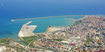 Port of Crotone