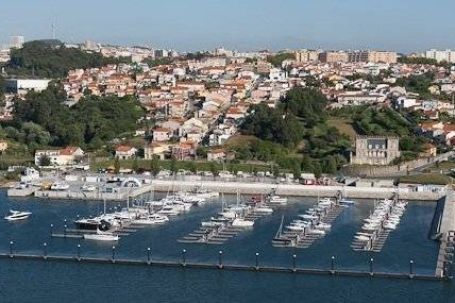 Douro Marina Marina